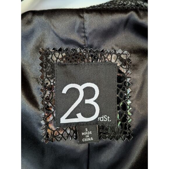 23RD ST Women's Embossed 100% Leather Shell Jacket Sz SM - Picture 5 of 6